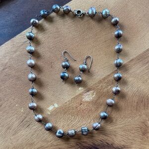 Grey freshwater pearl Necklace and Earring Set